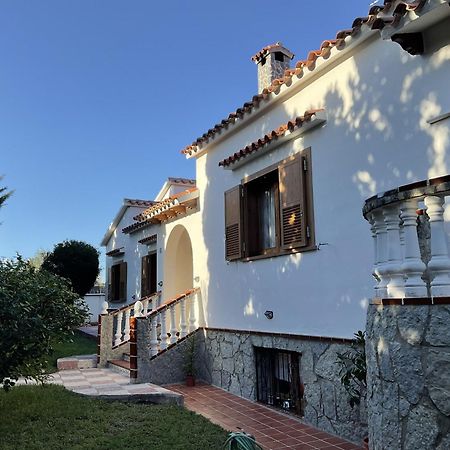 Santa Ana Vila Es Castell  Exterior foto